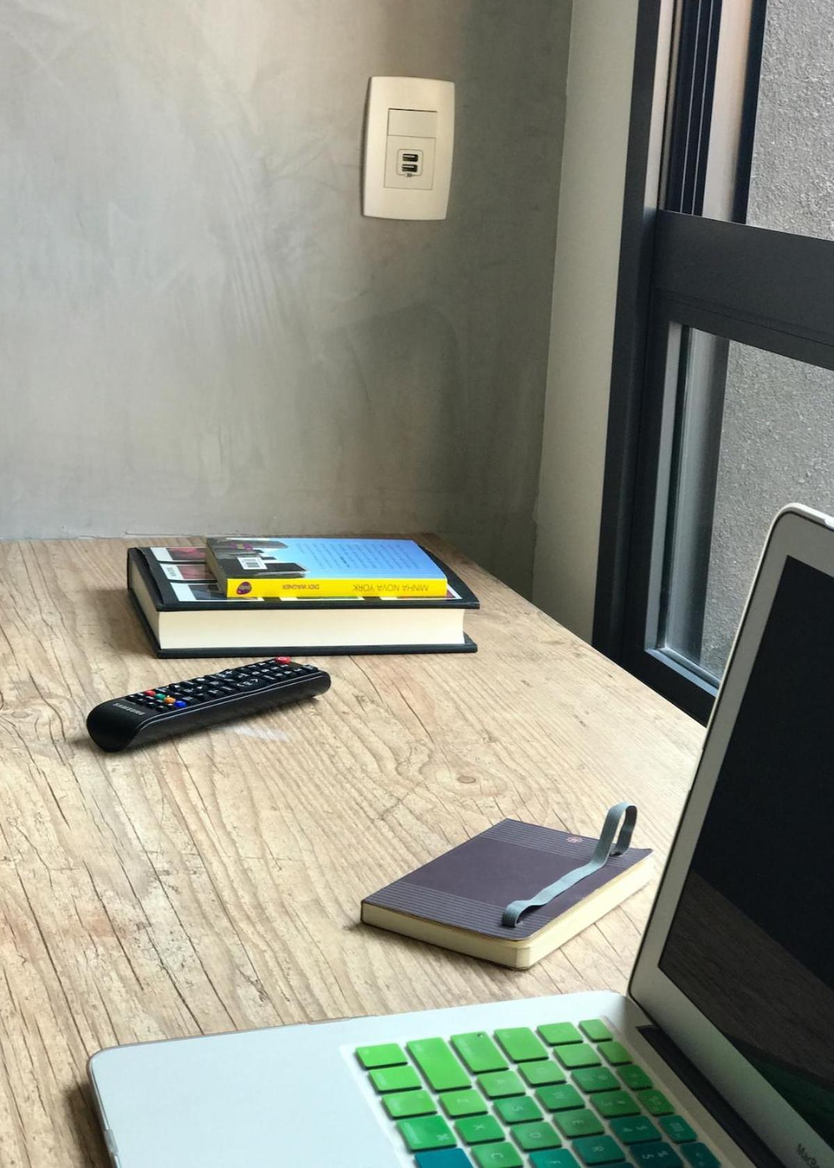 Apartment Moderno Em Predio Com Concierge